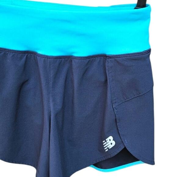 New Balance Running Shorts Activewear Navy Women's XSmall - Picture 3 of 6